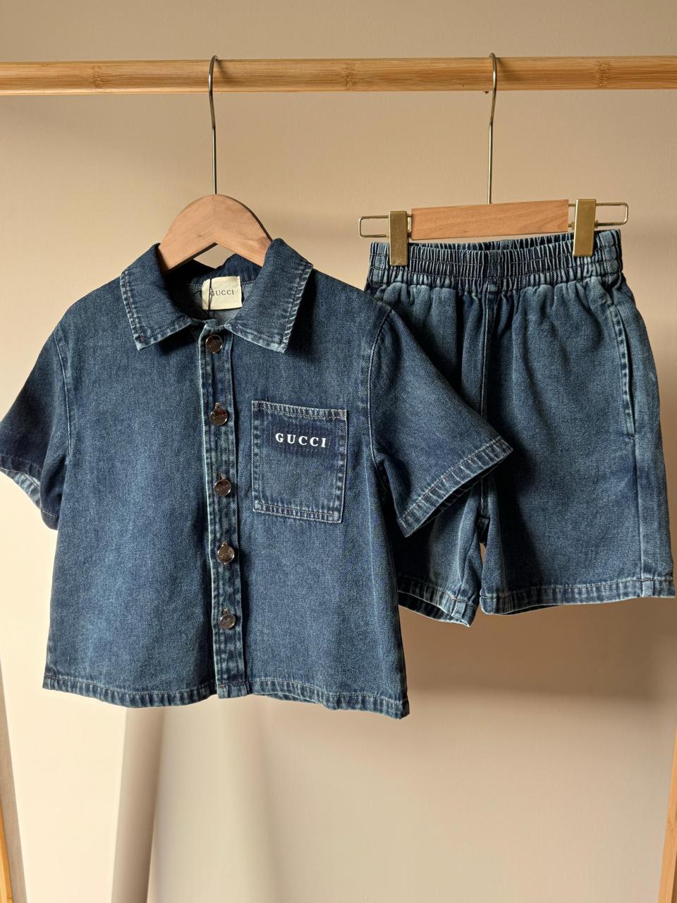 Kids clothes