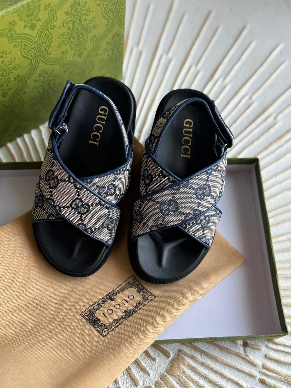 Kids shoes