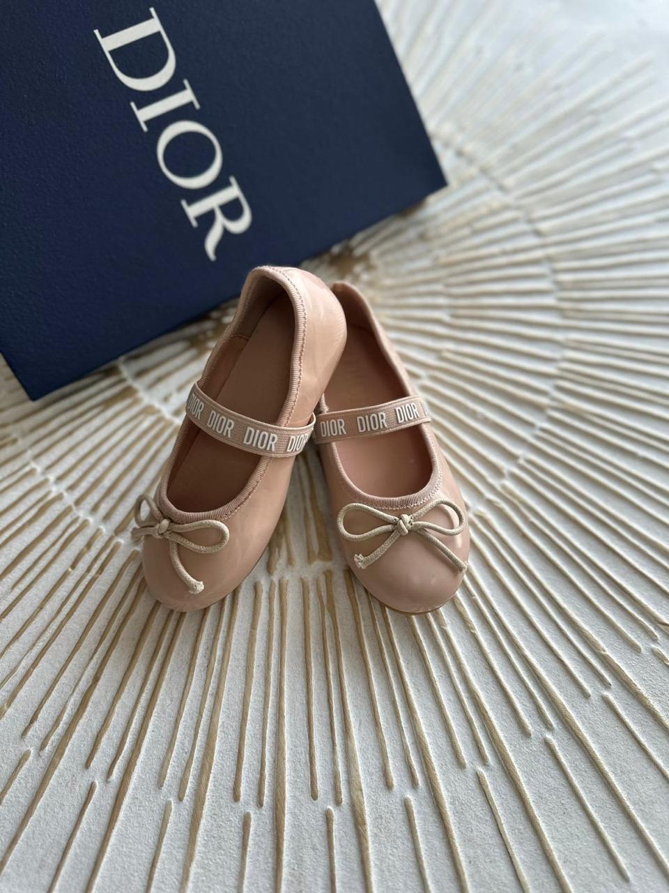 Kids shoes