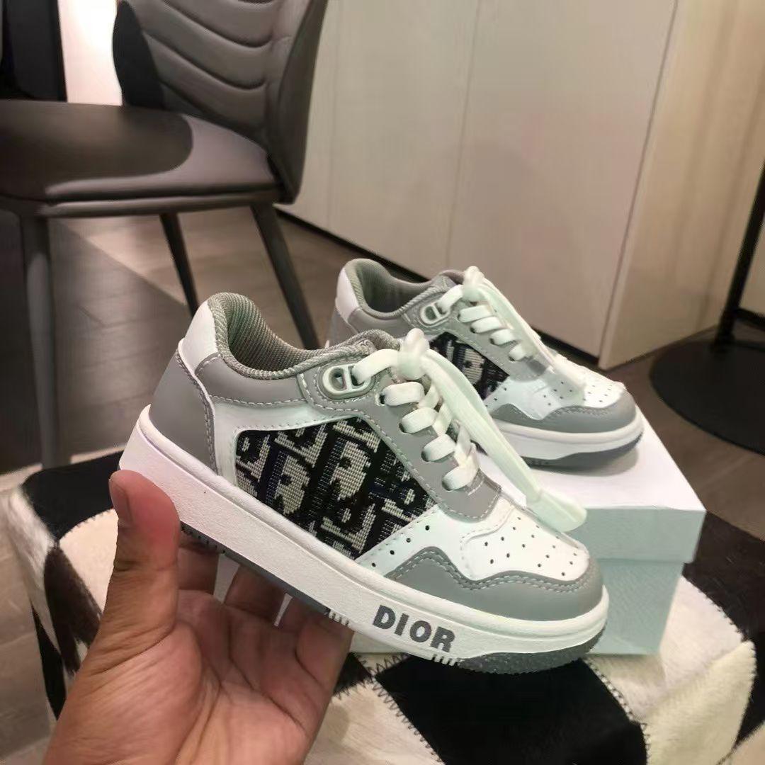 Kids shoes
