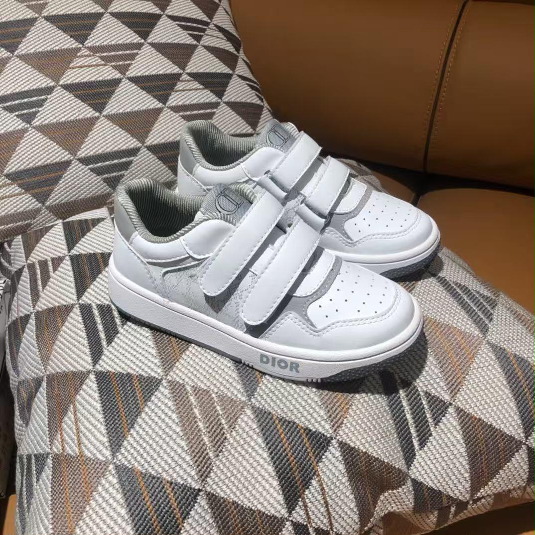 Kids shoes