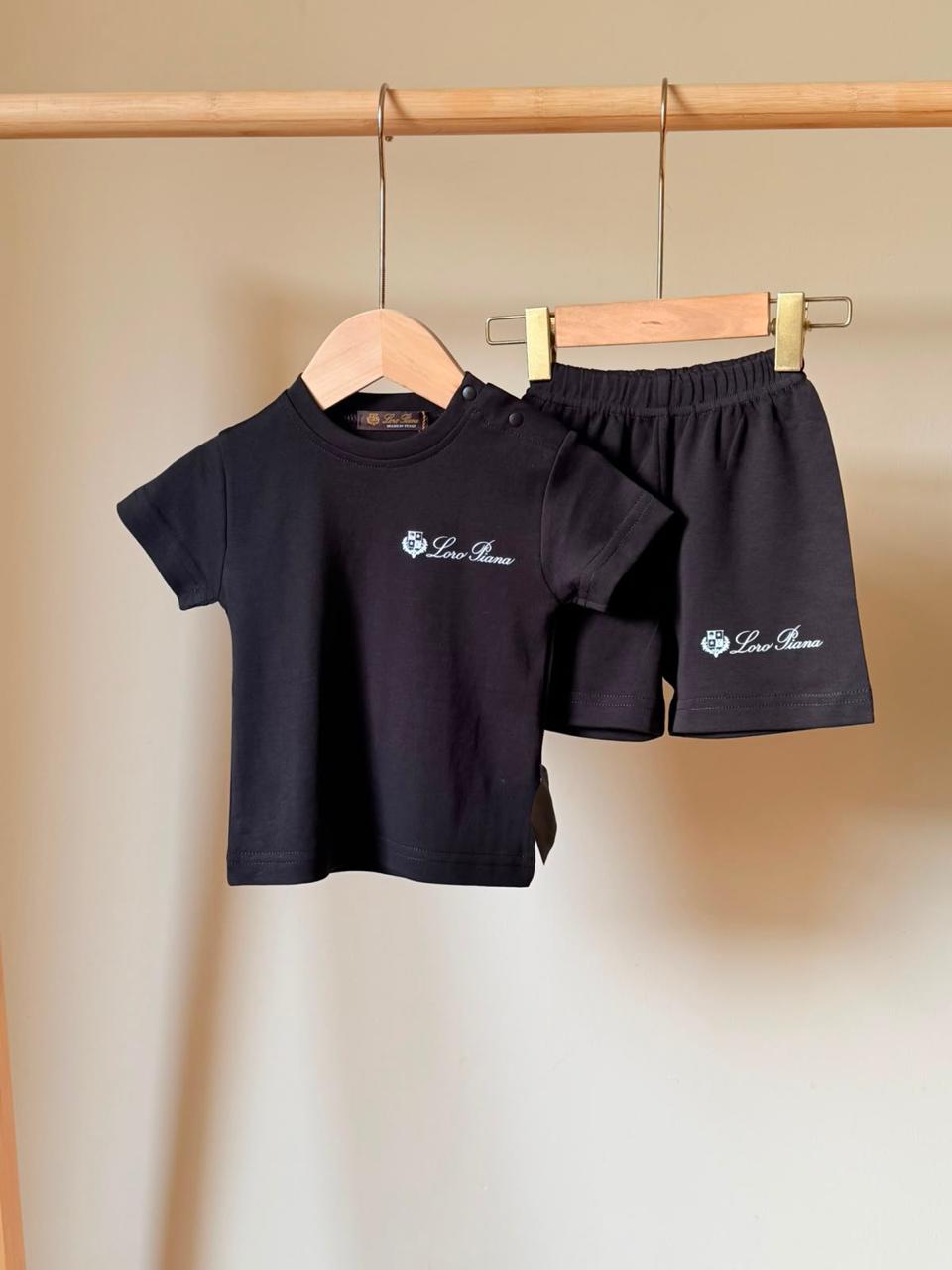 Kids clothes