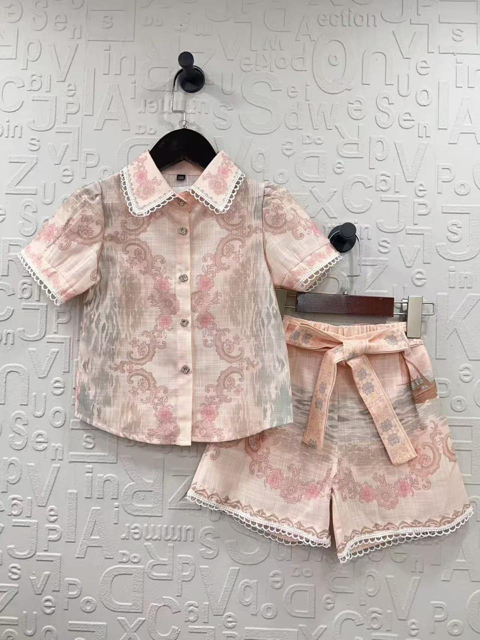 Kids clothes