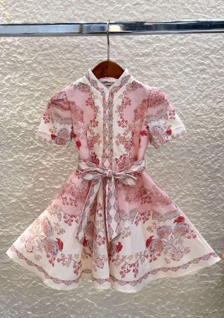 Kids clothes