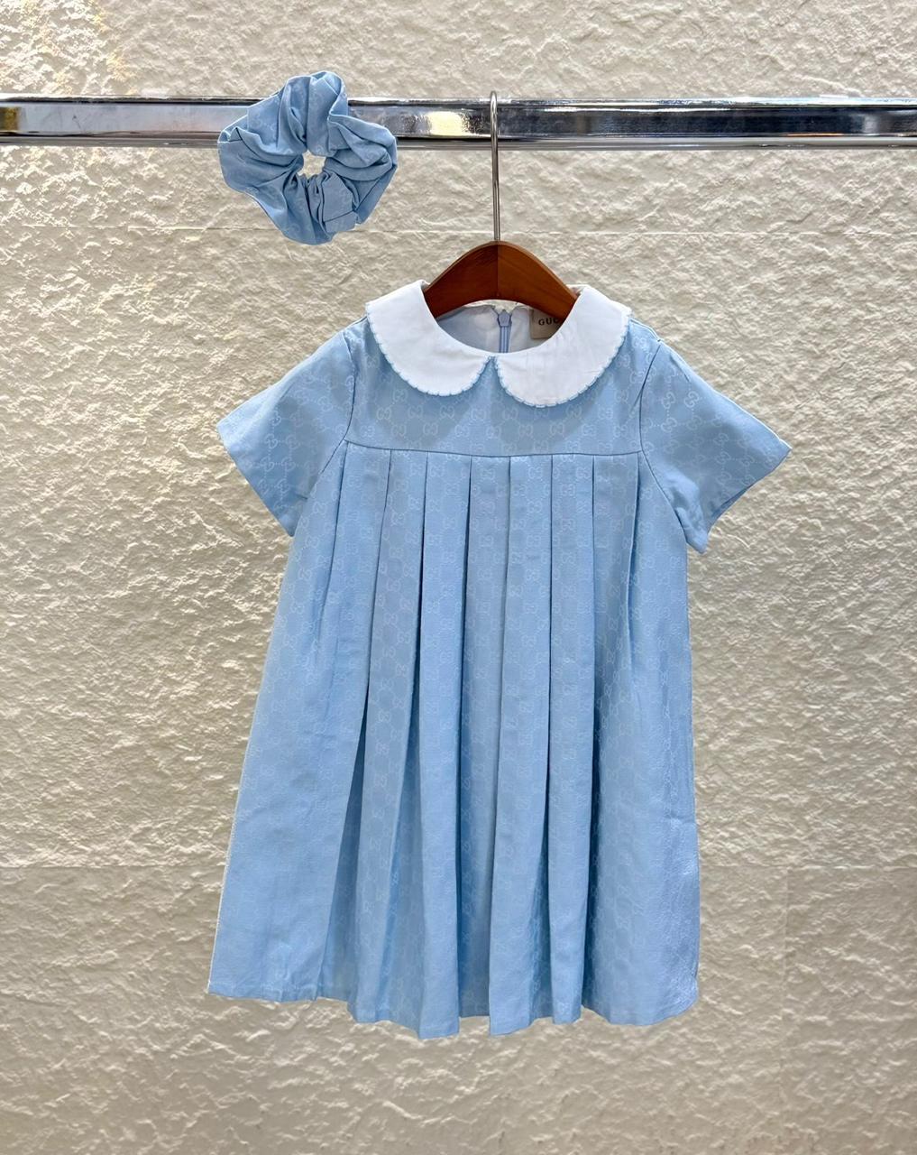 Kids clothes