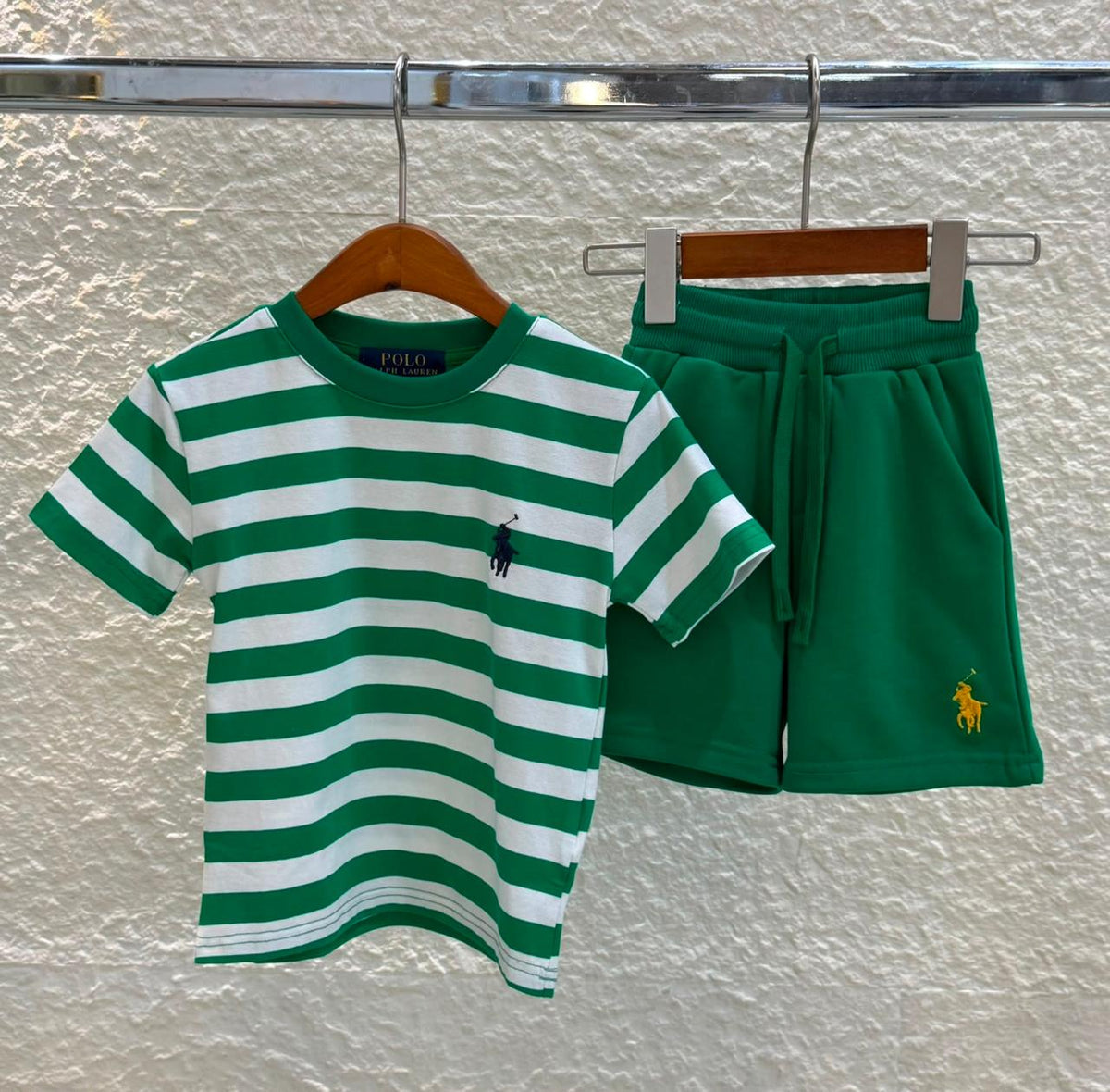 Kids clothes