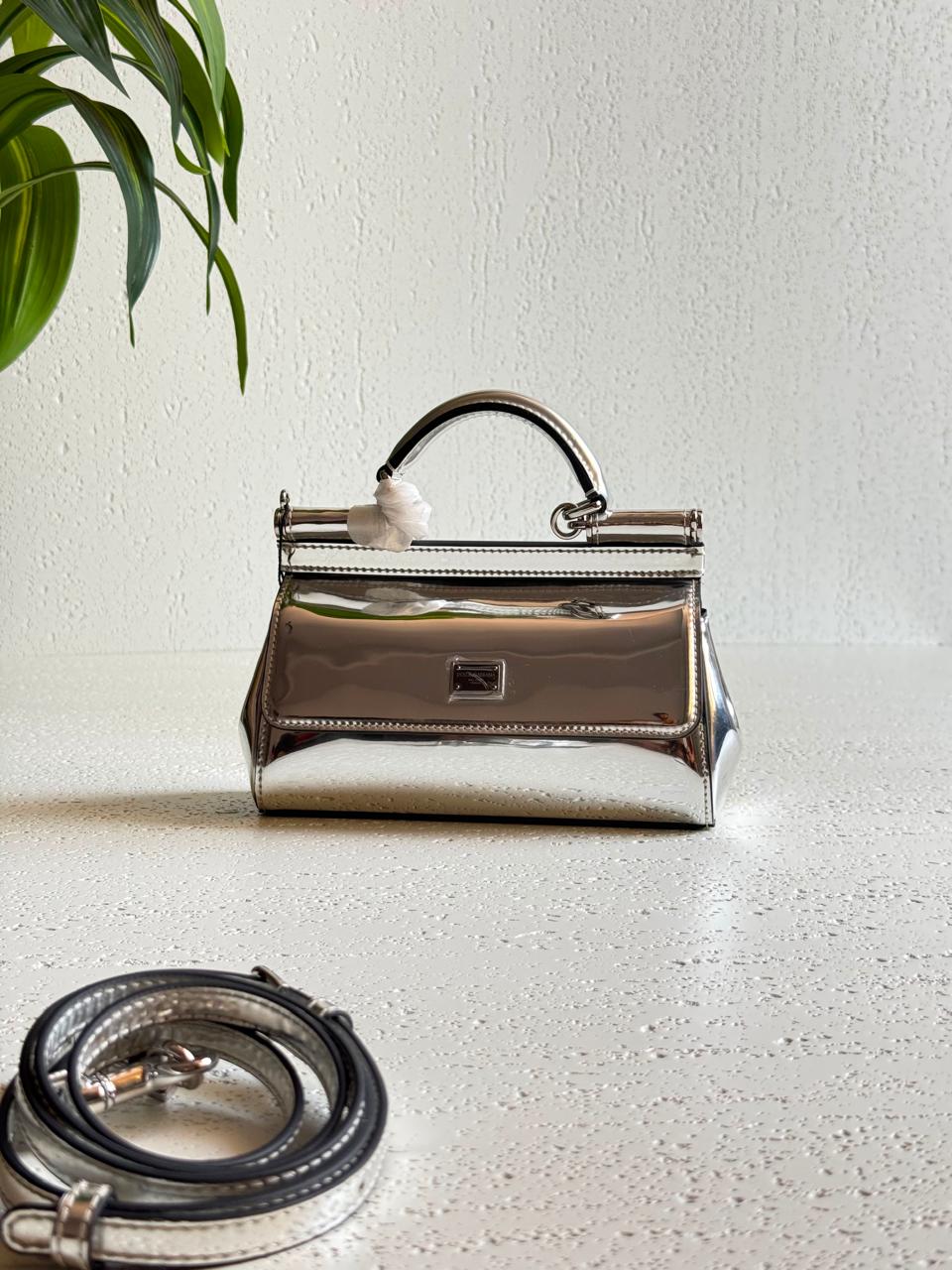 Ladies DDGD  bags.