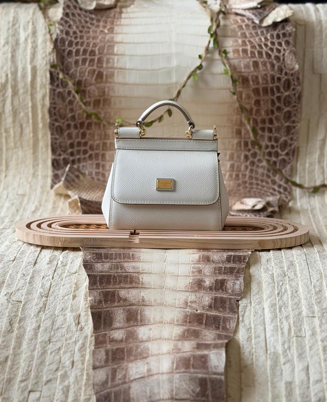 Ladies DDGD  bags.