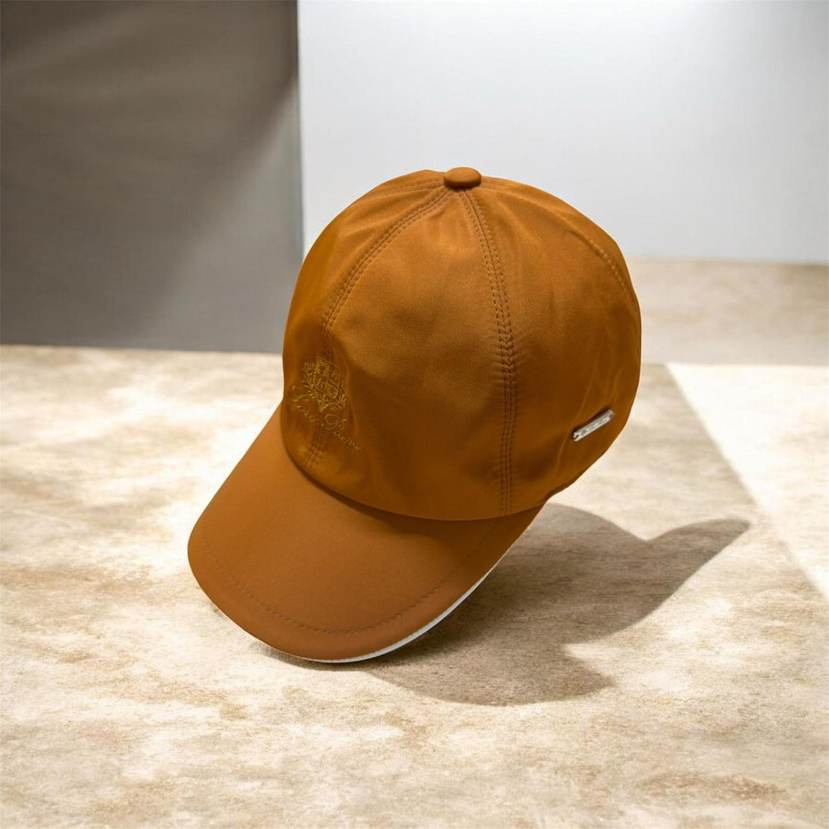 Ladies hats & caps