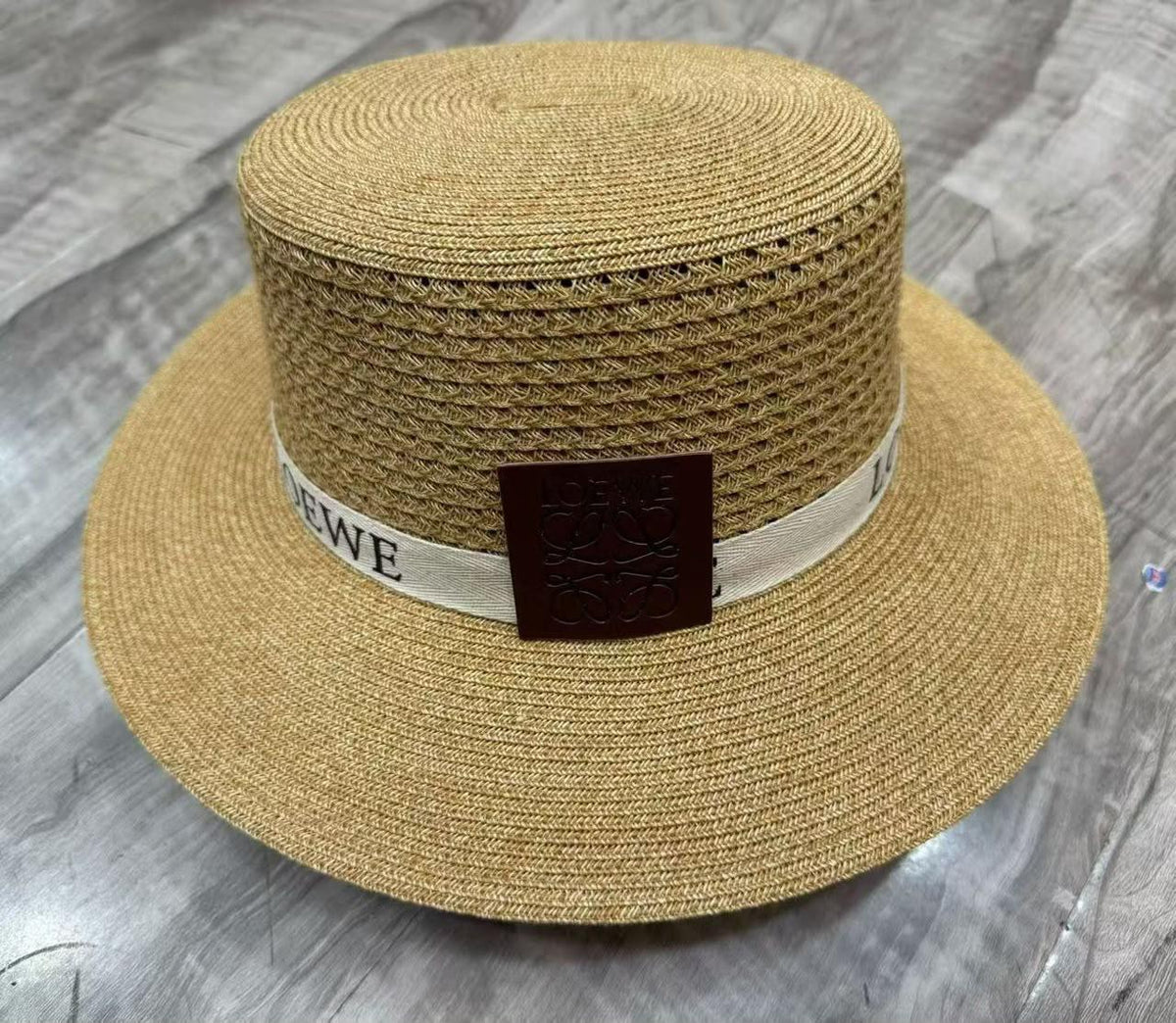 Ladies hats & caps