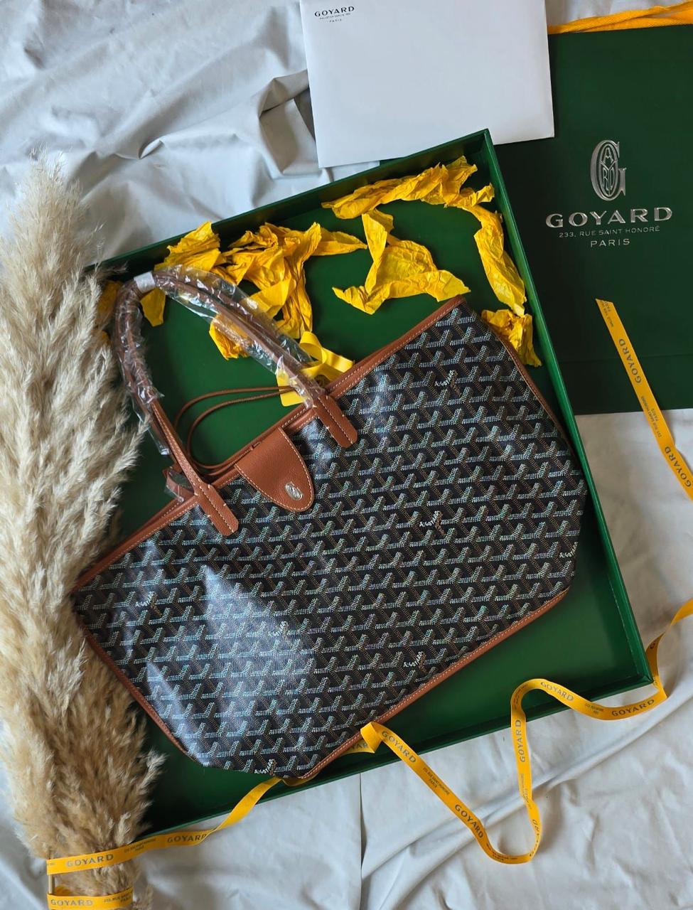 Ladies beach bags