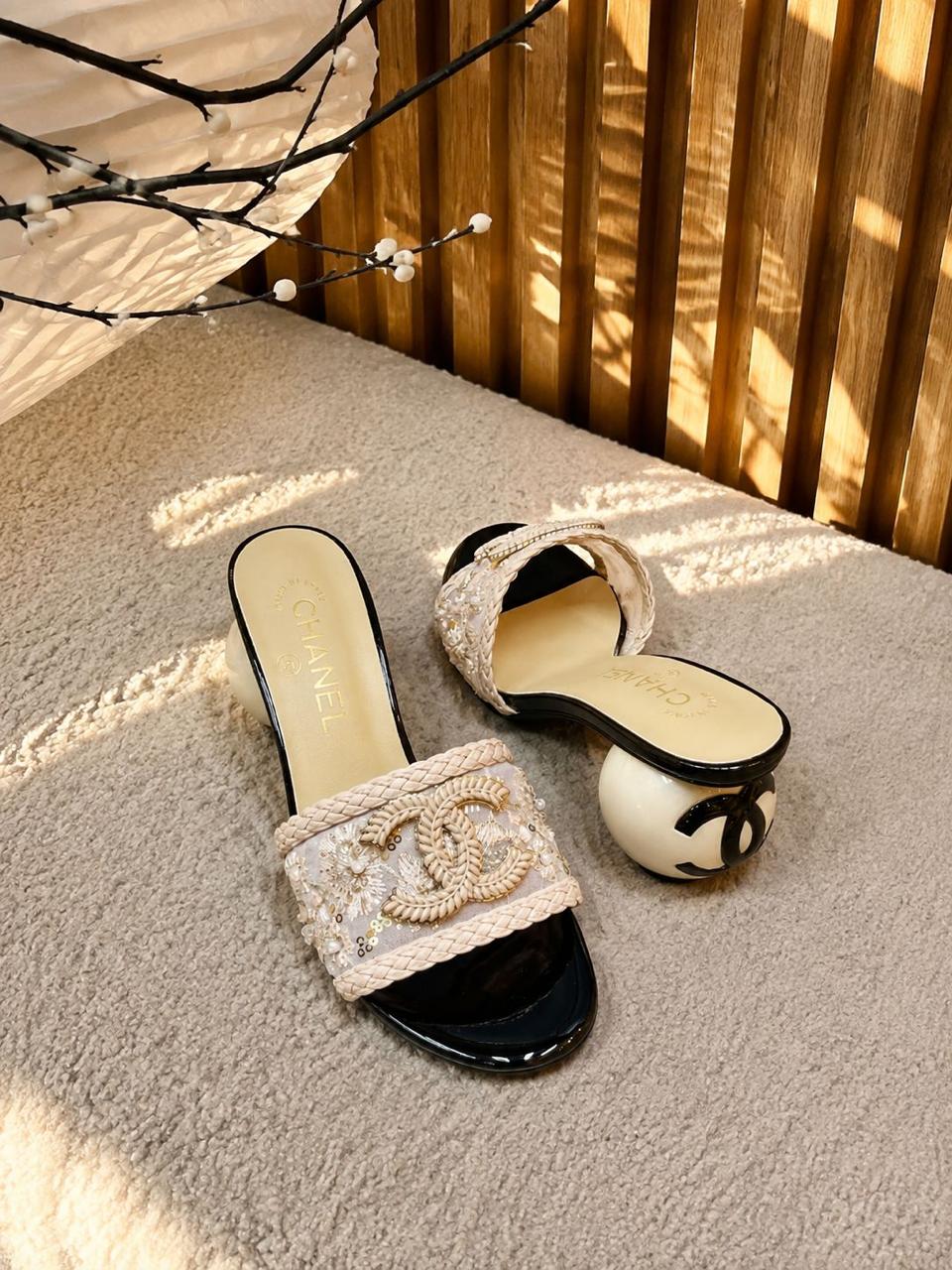 Ladies heels