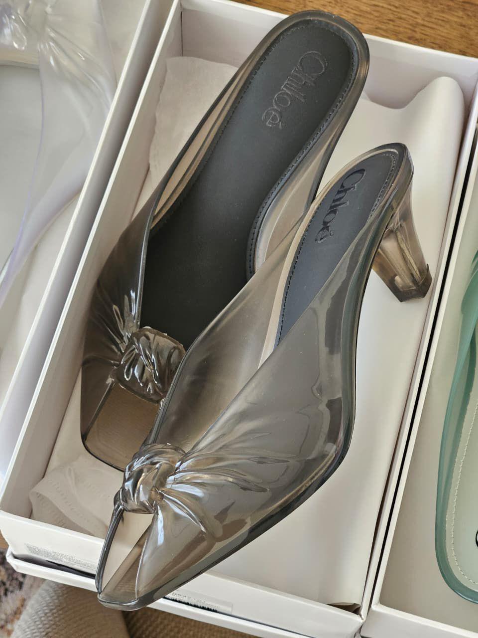 Ladies heels