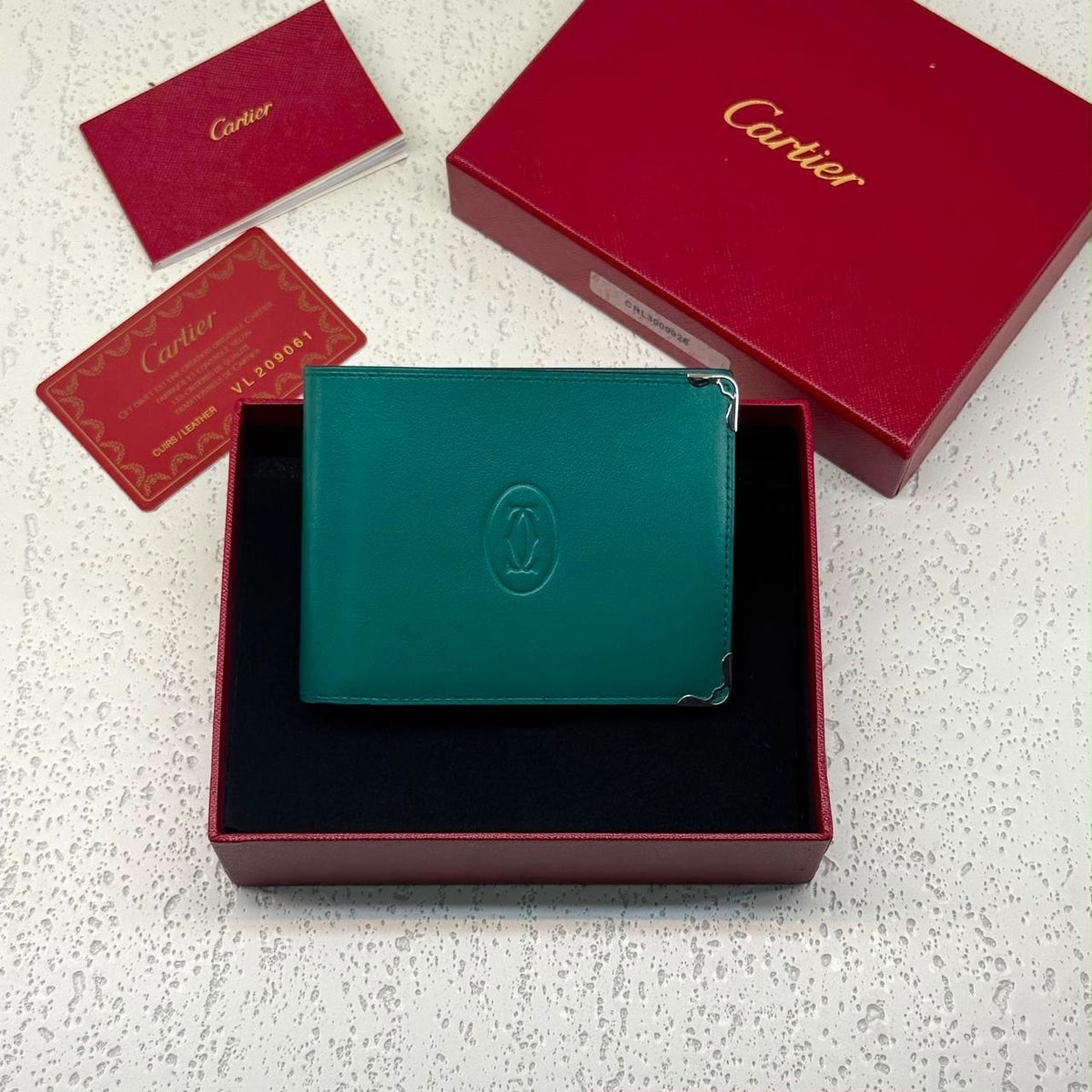 Wallets & card holders