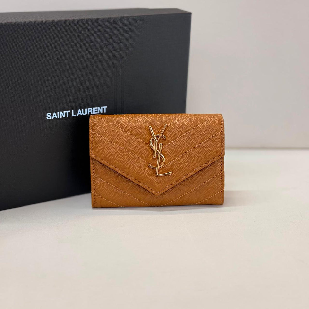 Wallets & card holders