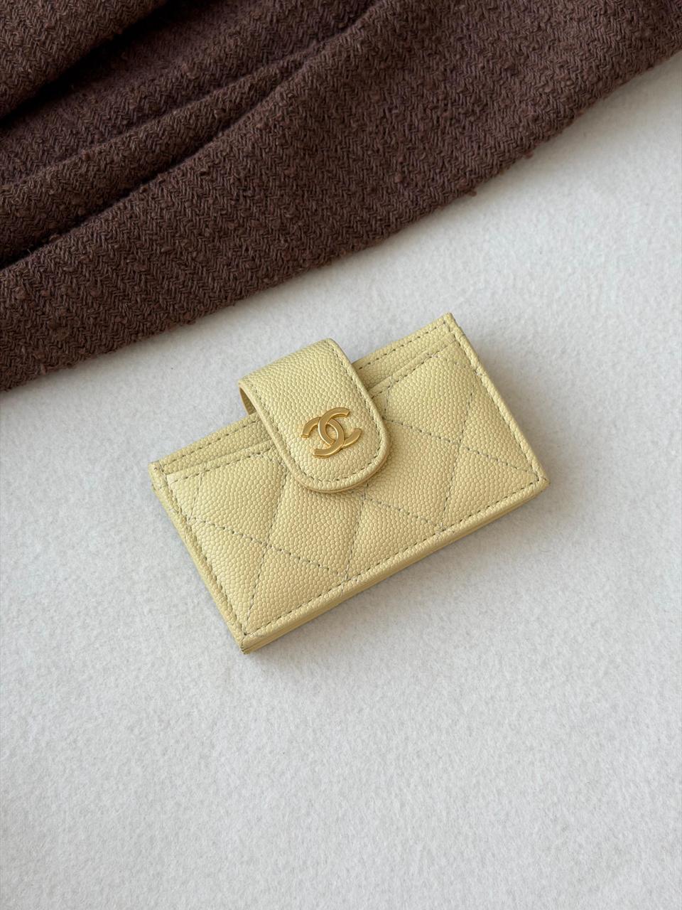 Wallets & card holders