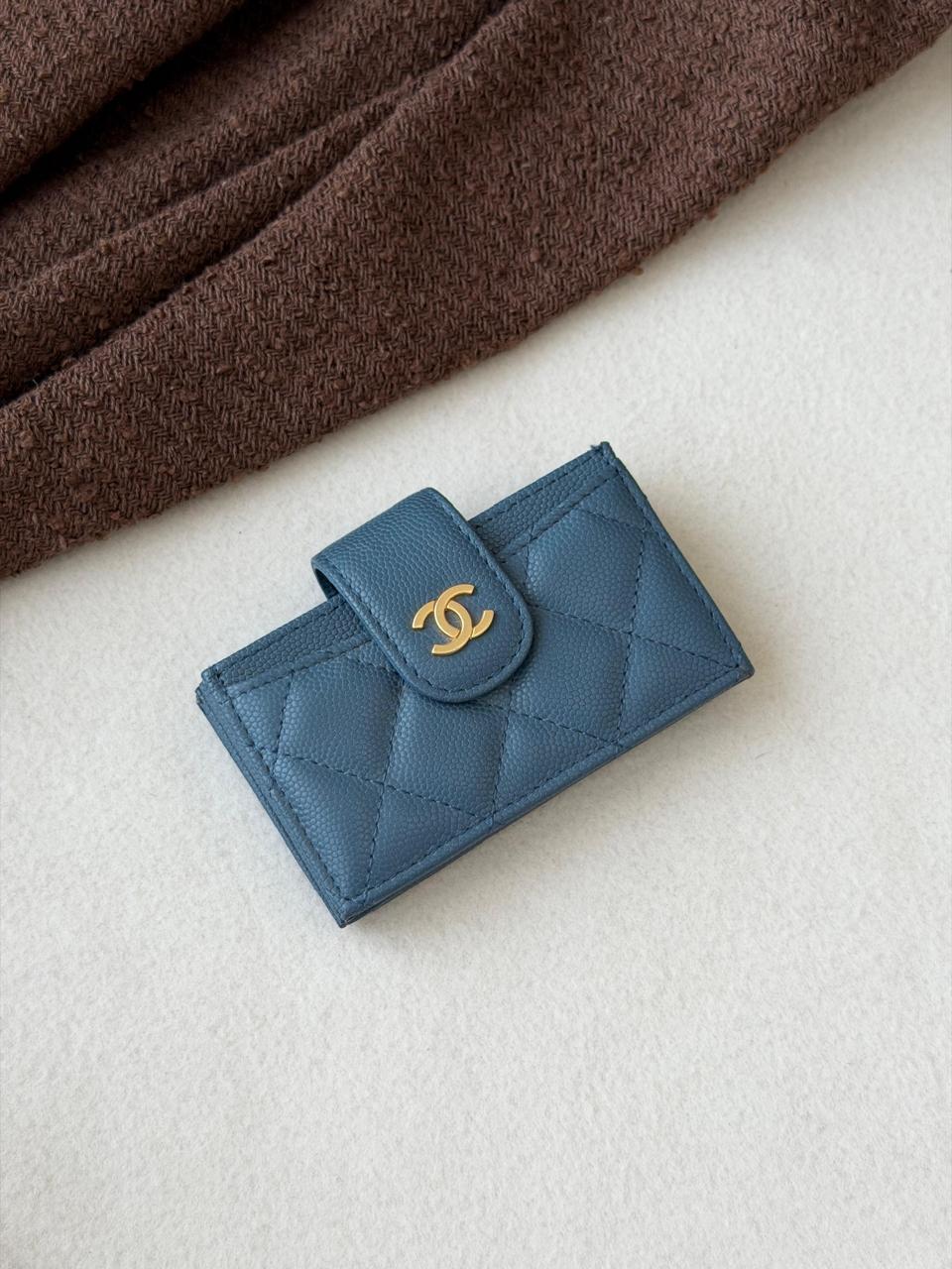 Wallets & card holders