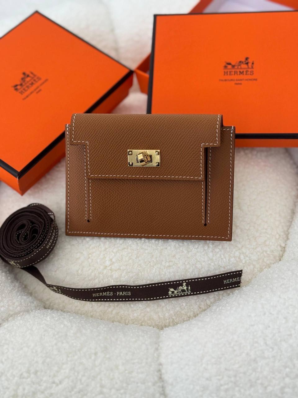 Wallets & card holders