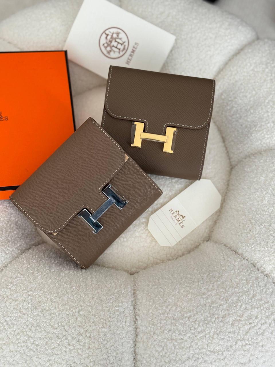 Wallets & card holders