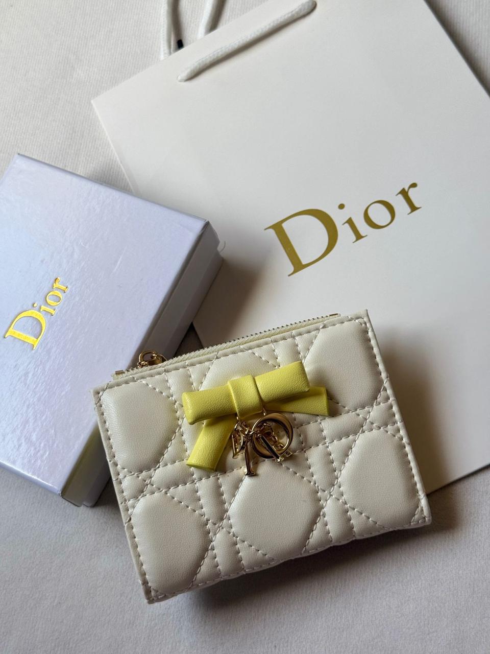 Wallets & card holders