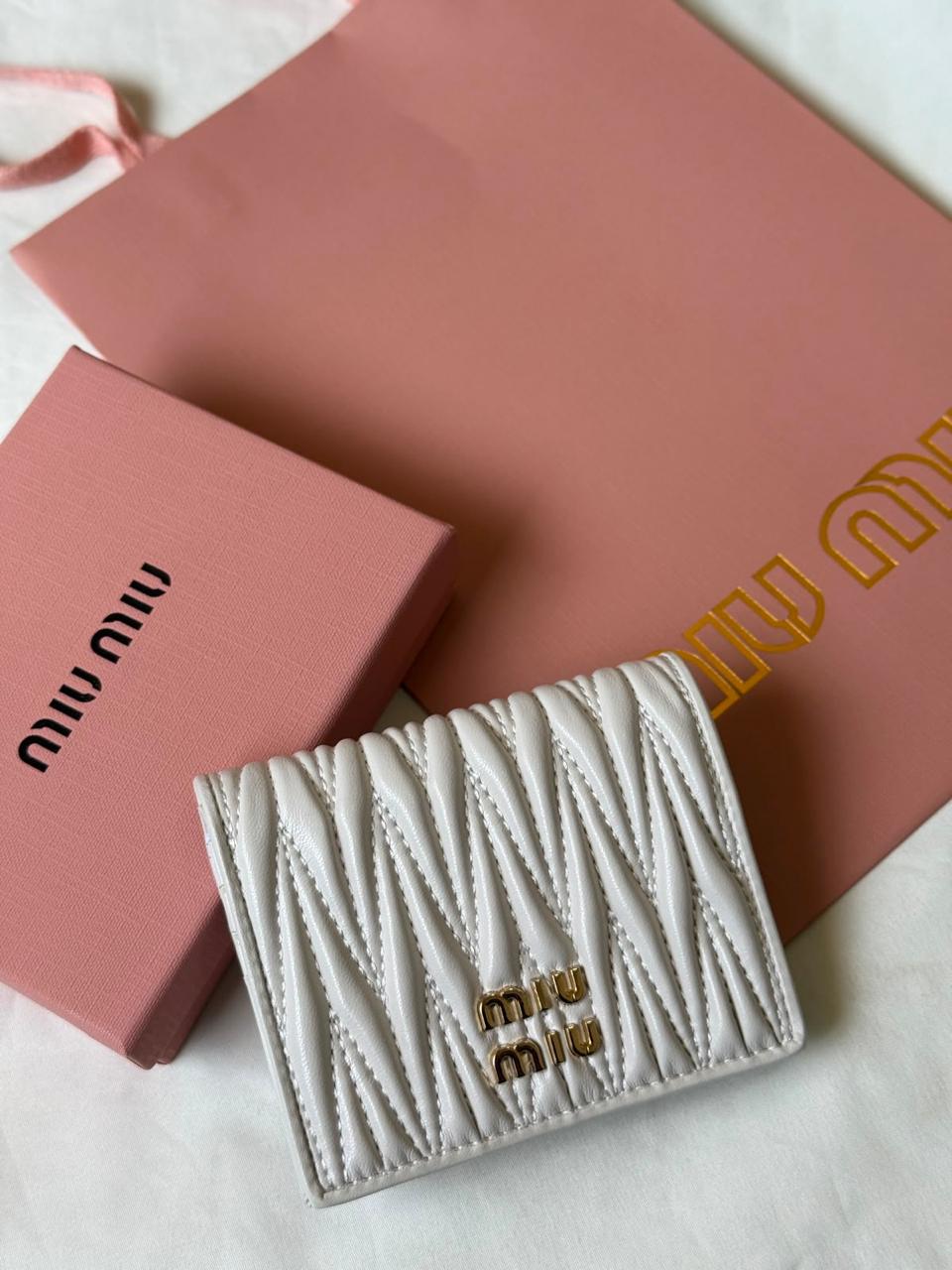 Wallets & card holders