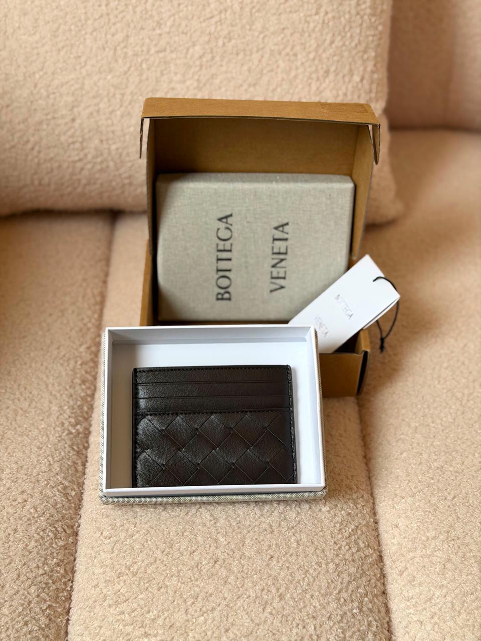 Wallets & card holders