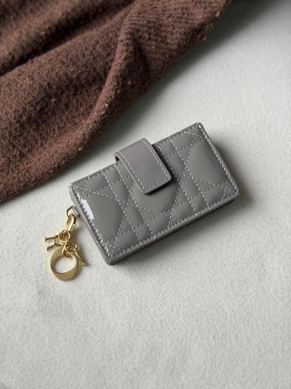 Wallets & card holders