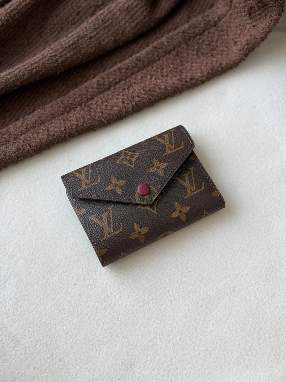 Wallets & card holders