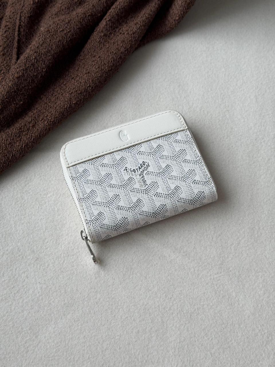 Wallets & card holders