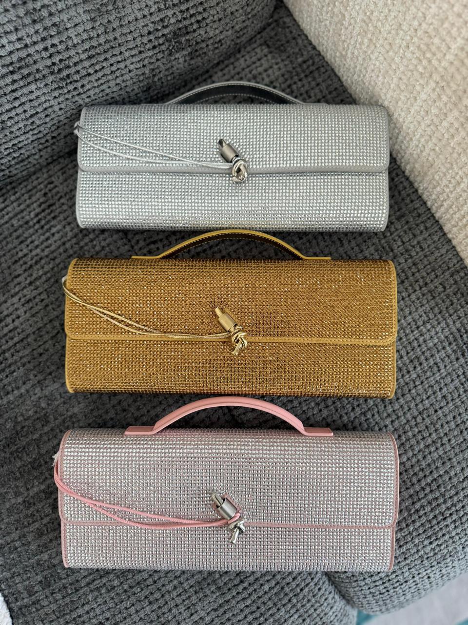 Ladies bo**ega bags
