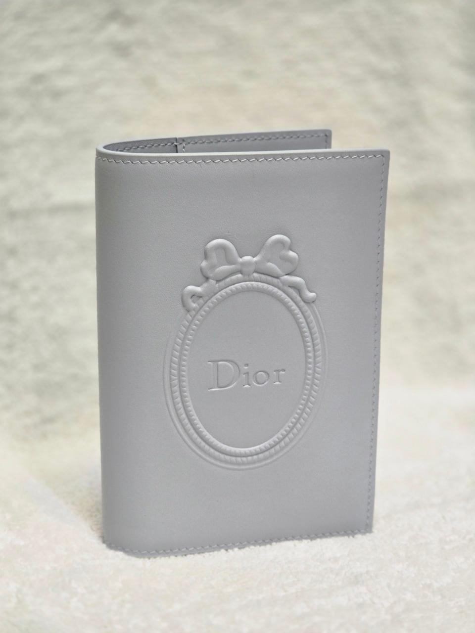Wallets & card holders