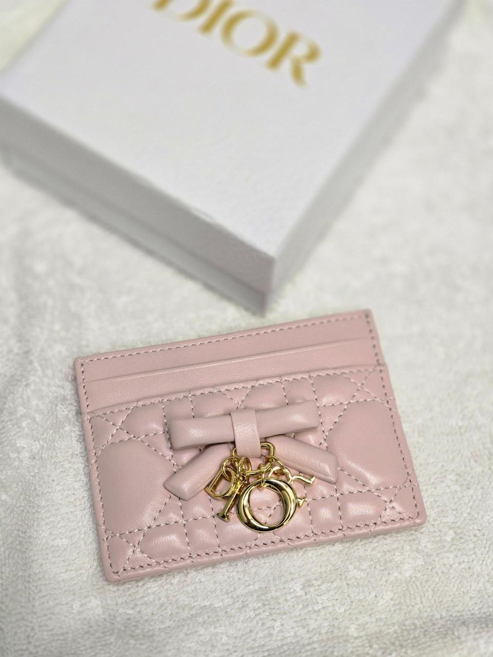 Wallets & card holders