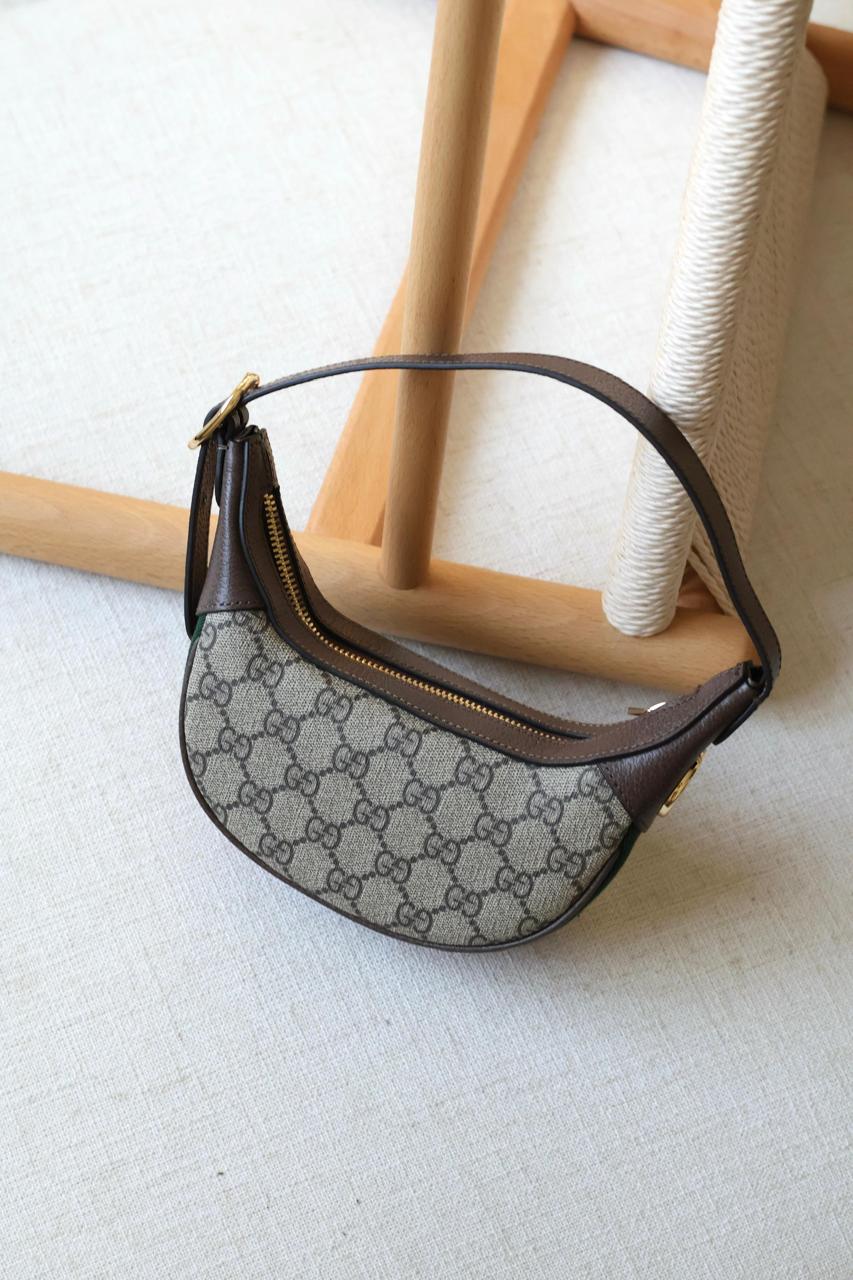 Ladies G**CI bags