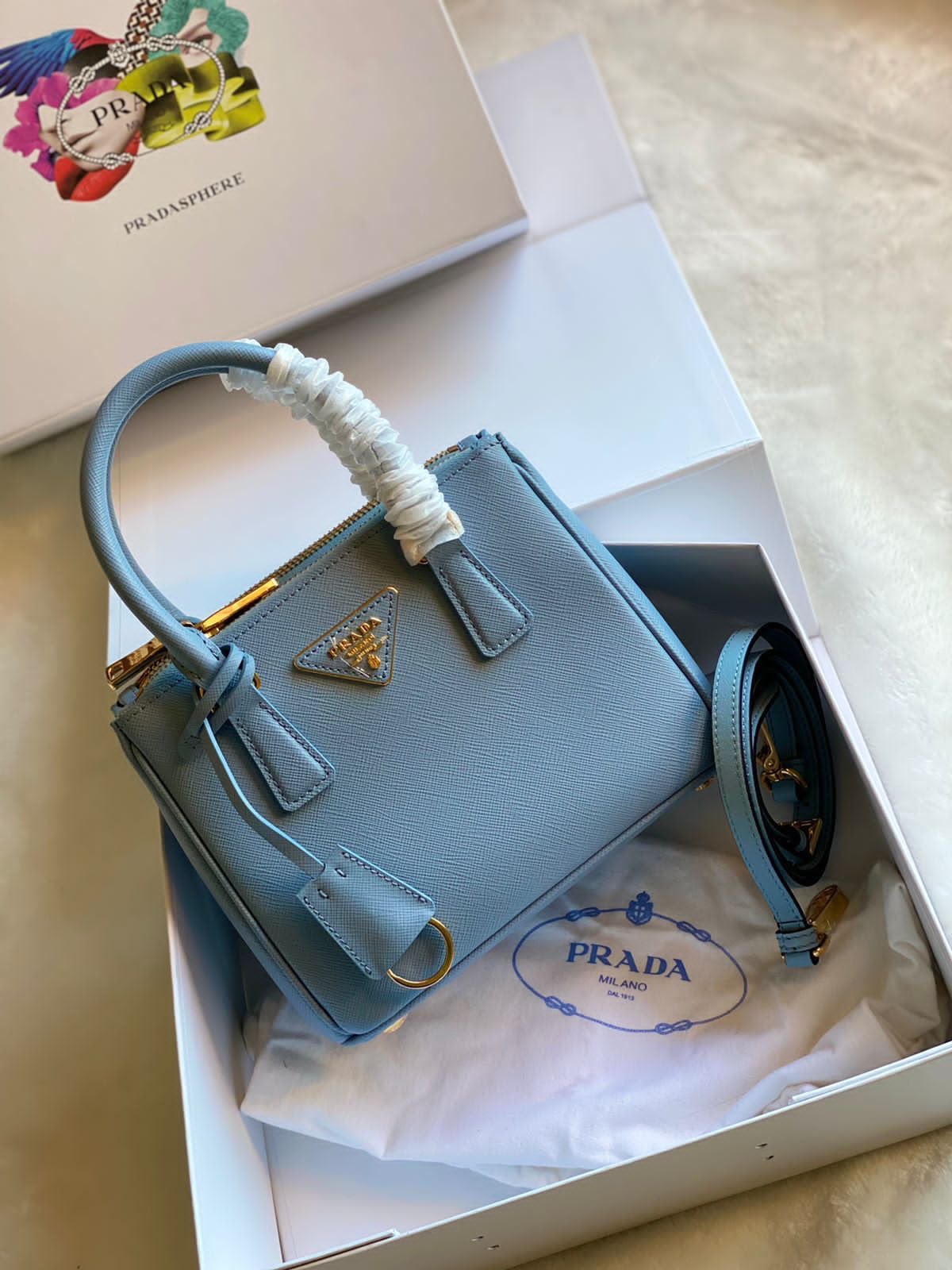 Ladies PR**DA bags