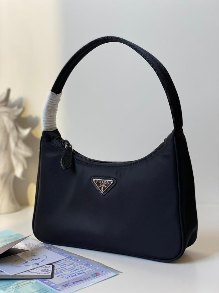 Ladies PR**DA bags
