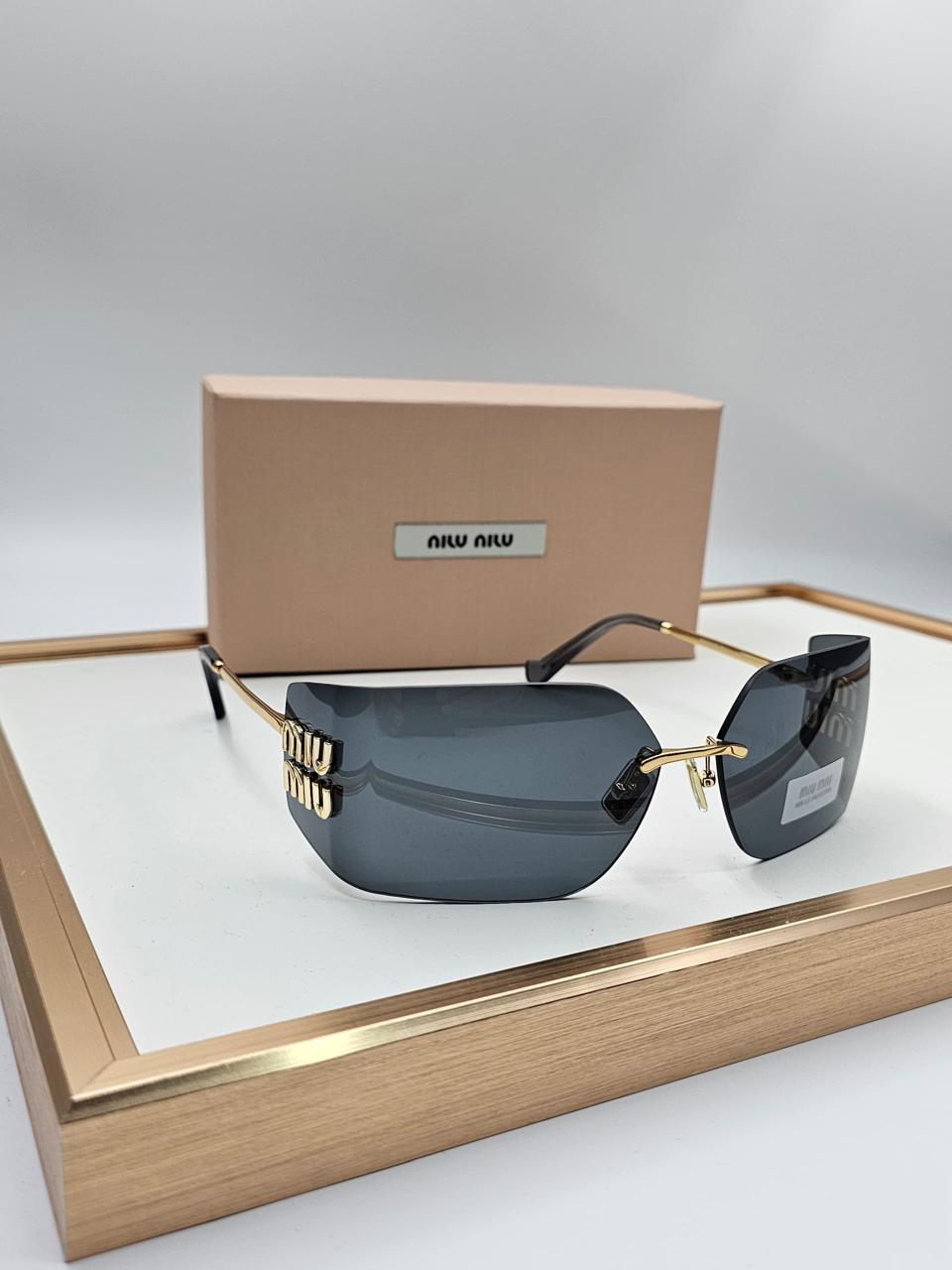 Ladies sunglasses