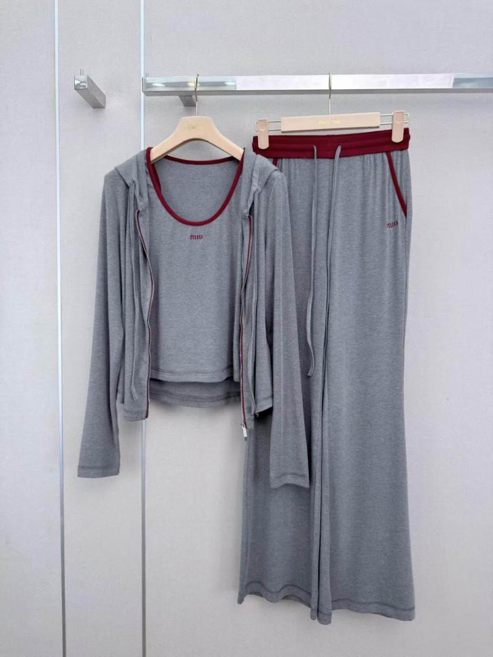 Ladies dresses