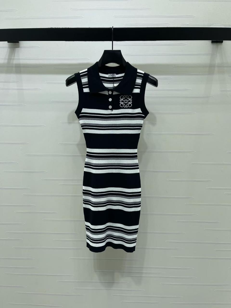 Ladies dresses