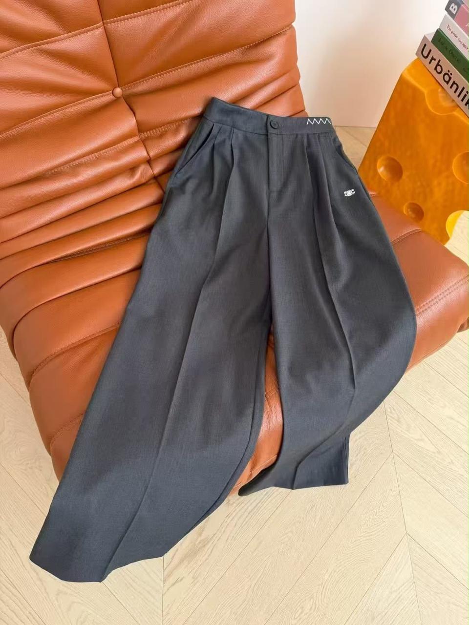 Ladies pants & shorts