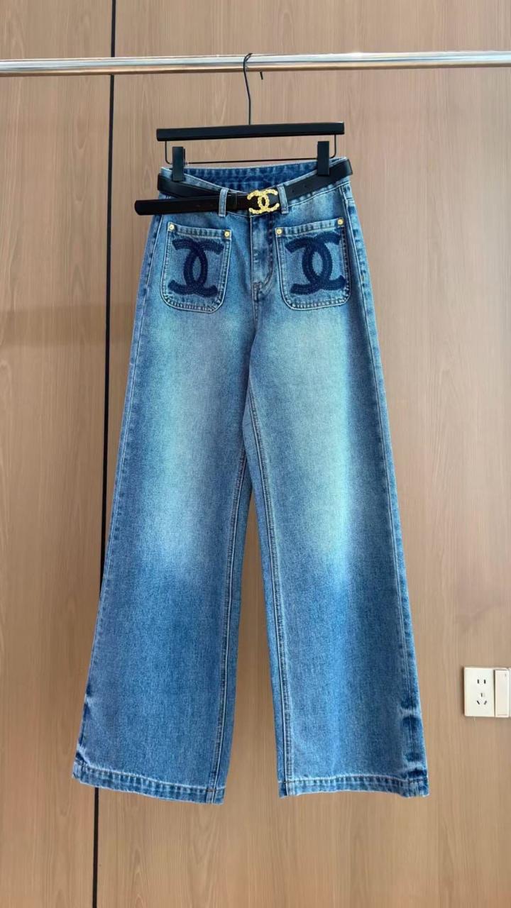 Ladies pants & shorts