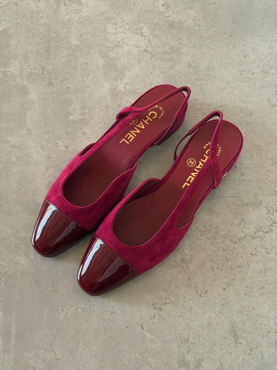 Ladies flats