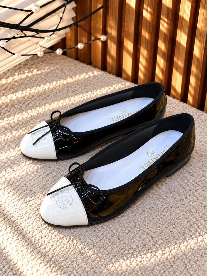 Ladies shoes