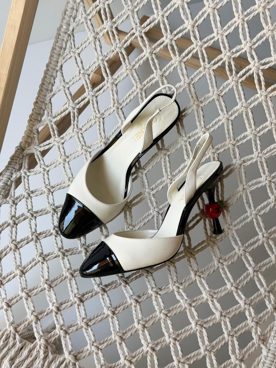 Ladies heels