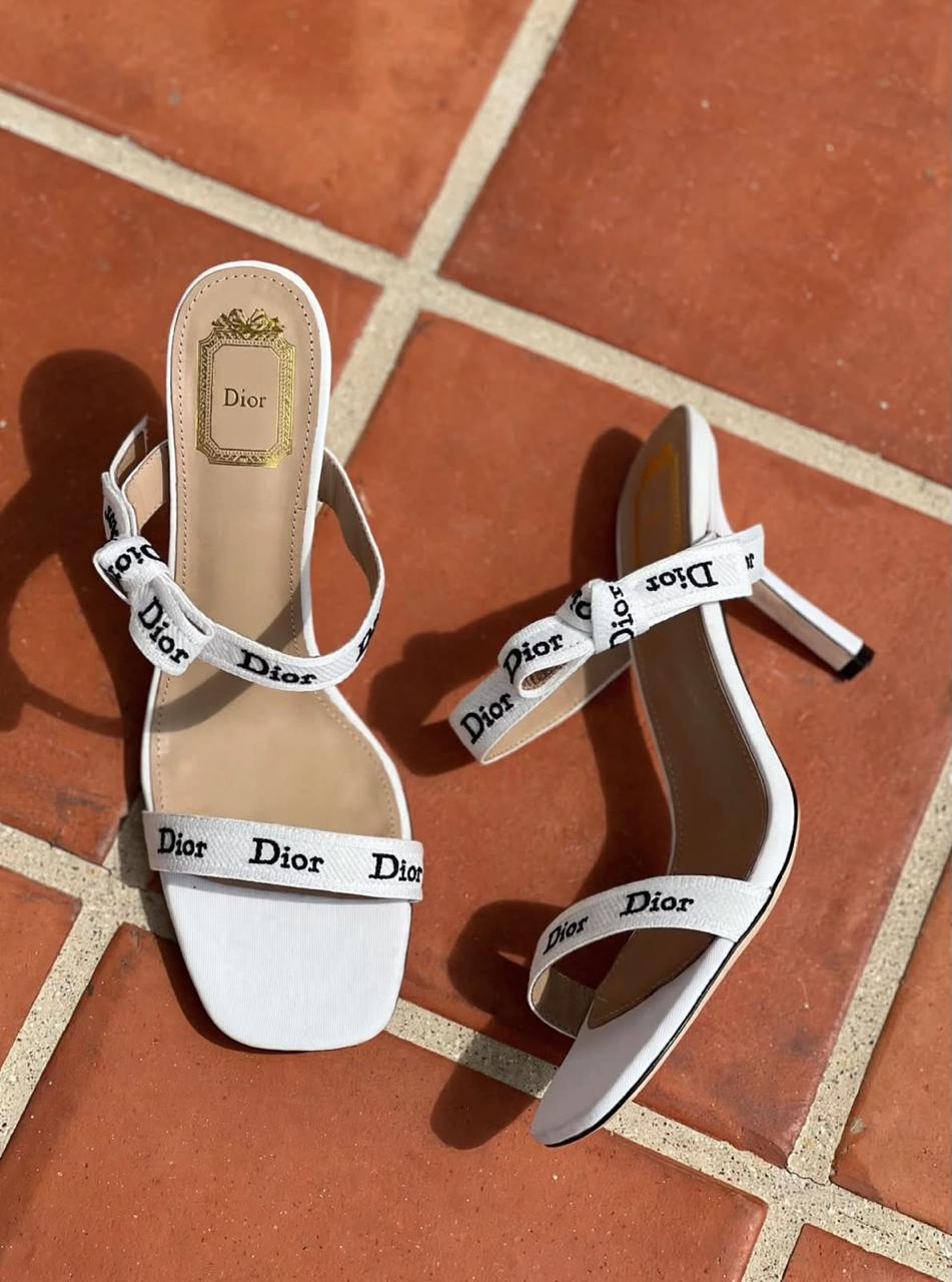 Ladies heels