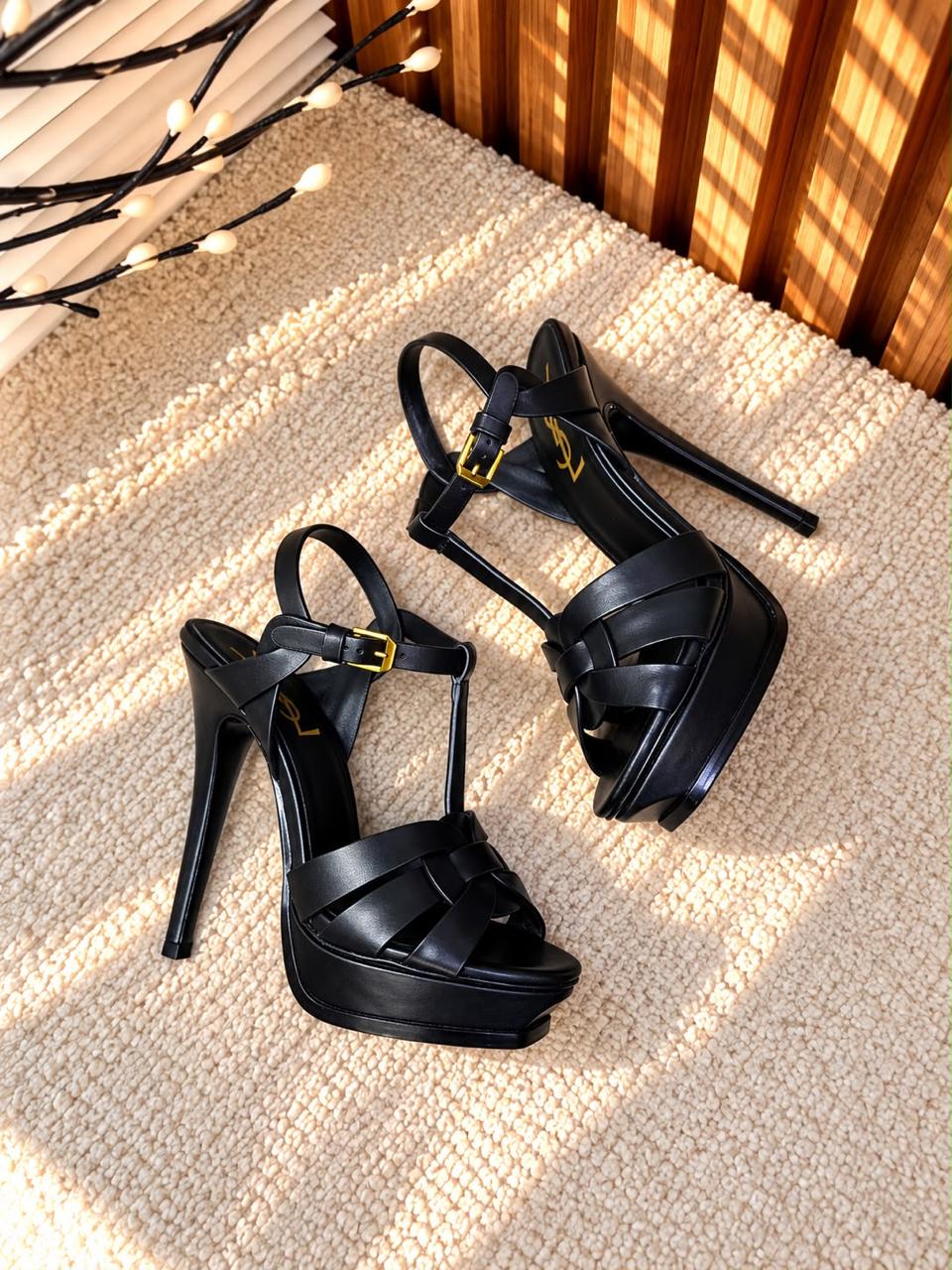Ladies heels