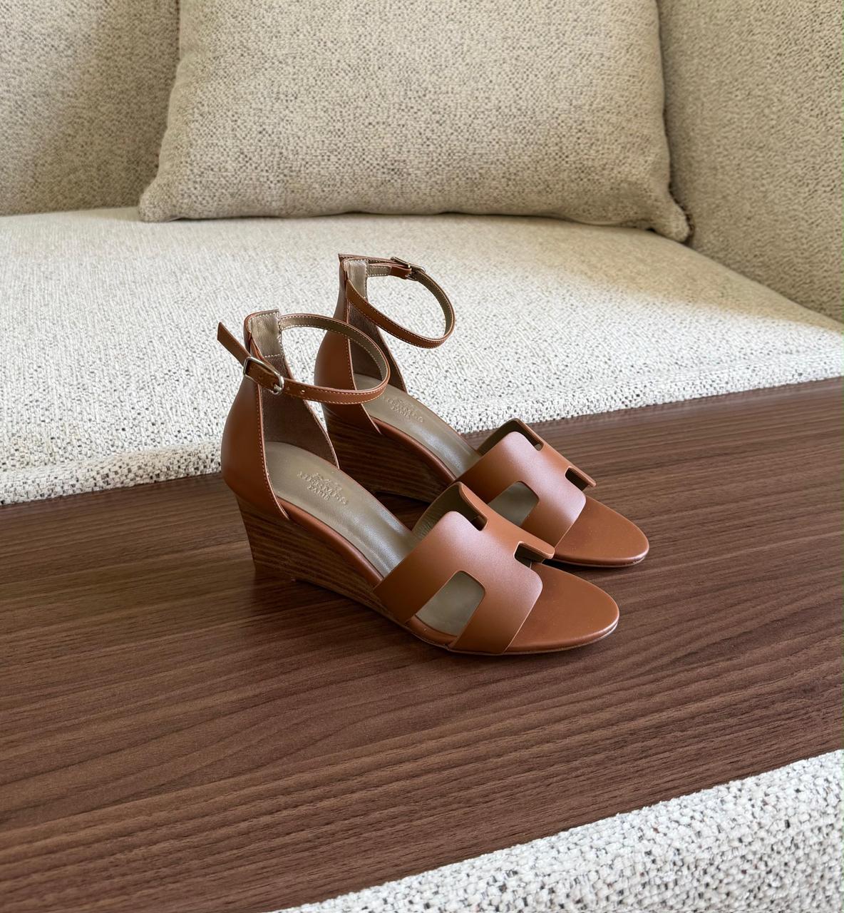 Ladies heels