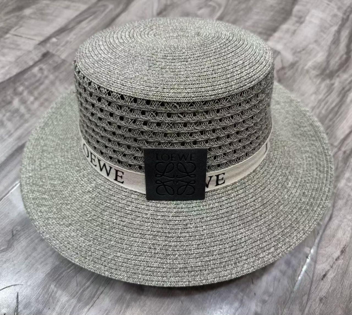 Ladies hats & caps