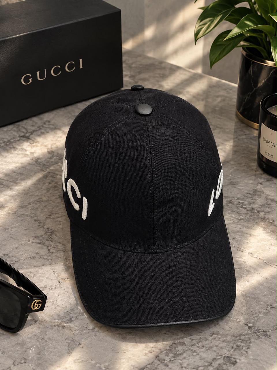 Ladies hats & caps