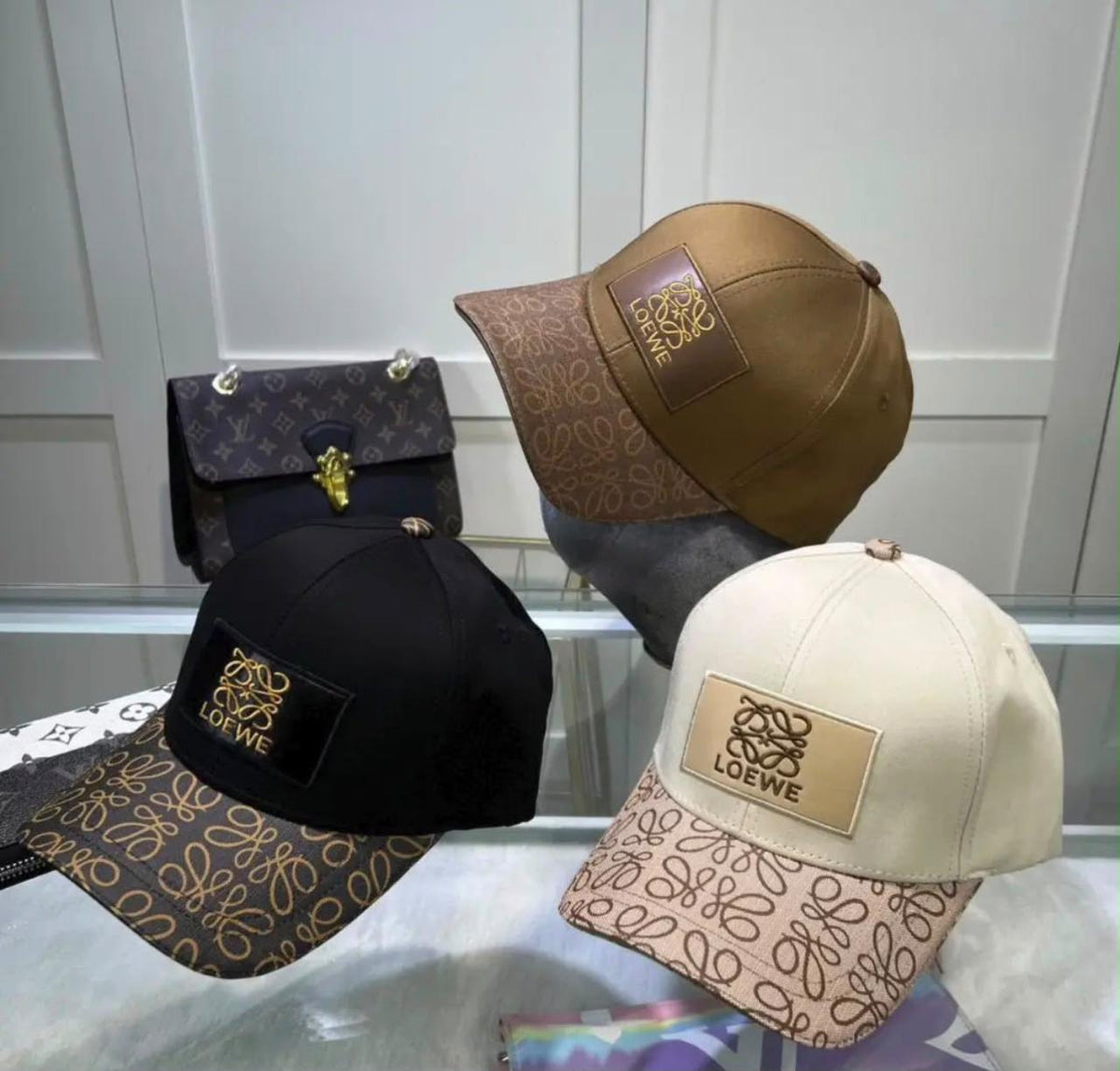 Ladies hats & caps