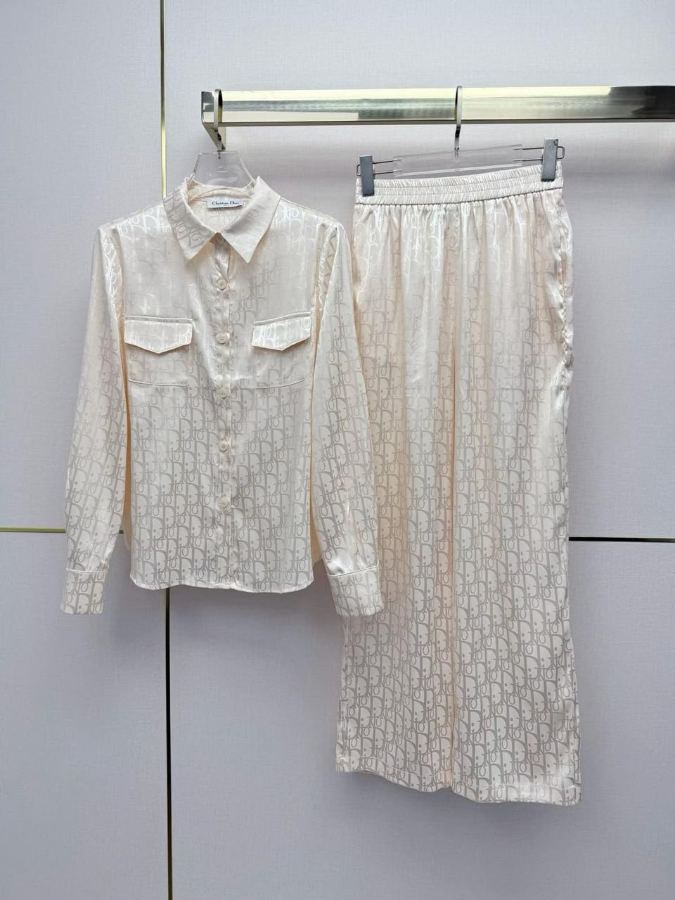 Ladies dresses